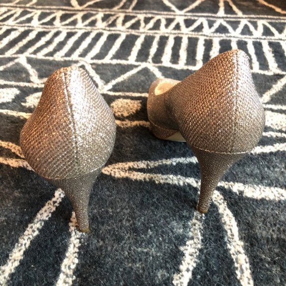 Enzo Angiolini Silver Sparkly Heels - Picture 3 of 12